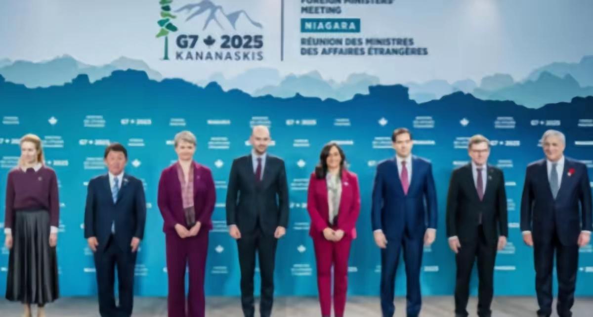 不准中国援俄，也不准中国收台，更不准管制稀土，七国集团最近明确指出，中国不能援助