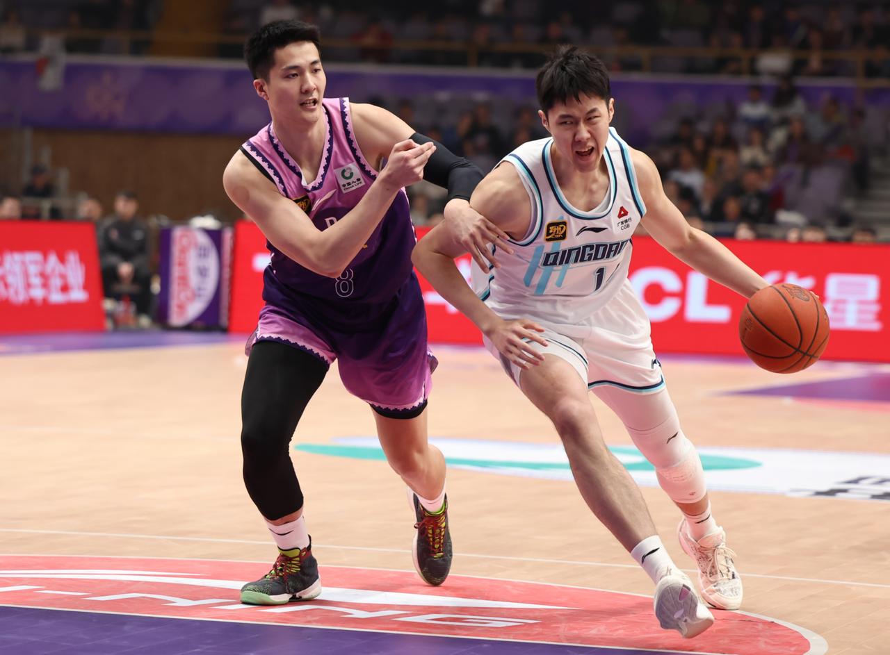 青岛队客场掀翻同曦队的真相曝光！就在上场遭遇战，当青岛队以95:88的战绩大胜同