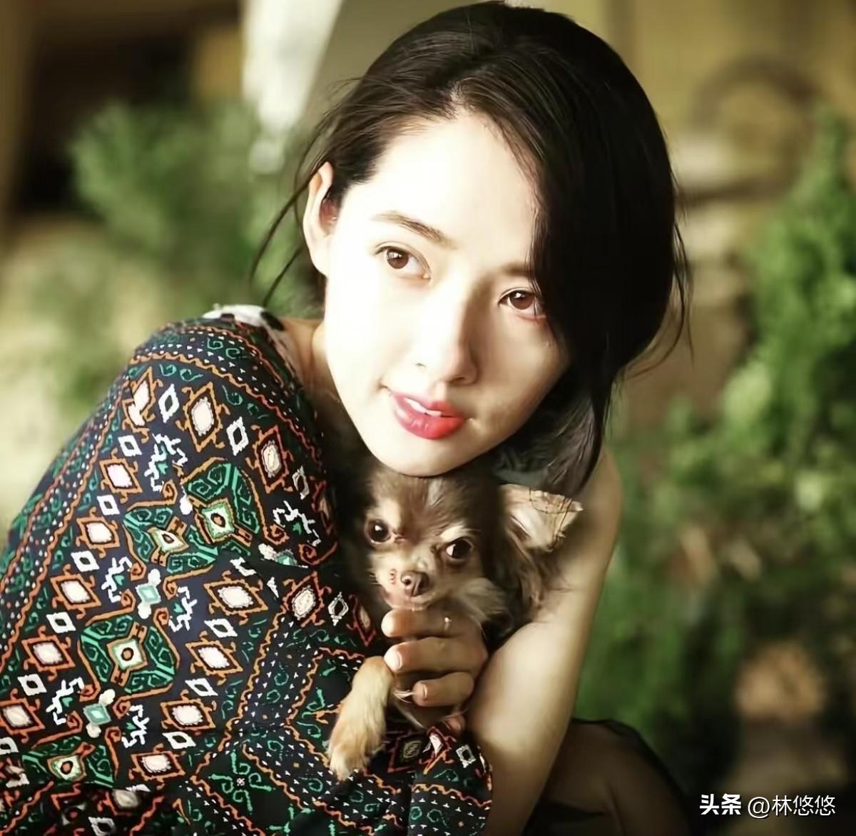 郭碧婷真的挺爽的，她和自己的老公，还有公公婆婆都不在一个城市，不用伺候公婆，也不