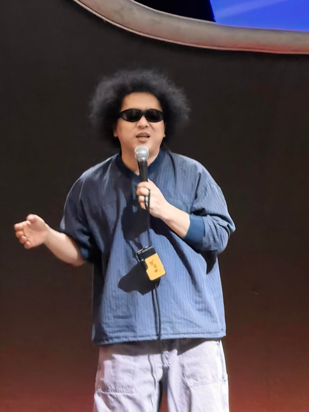 拿盲人博眼球要下地狱的看黑灯讲这段，挺感慨的。明明是被耽误了七年，他却在说对治病
