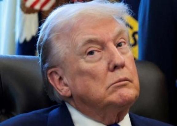 不得不佩服张召忠教授，当年他说特朗普如果再干一届，能把美国从头把交椅上给拉下来，