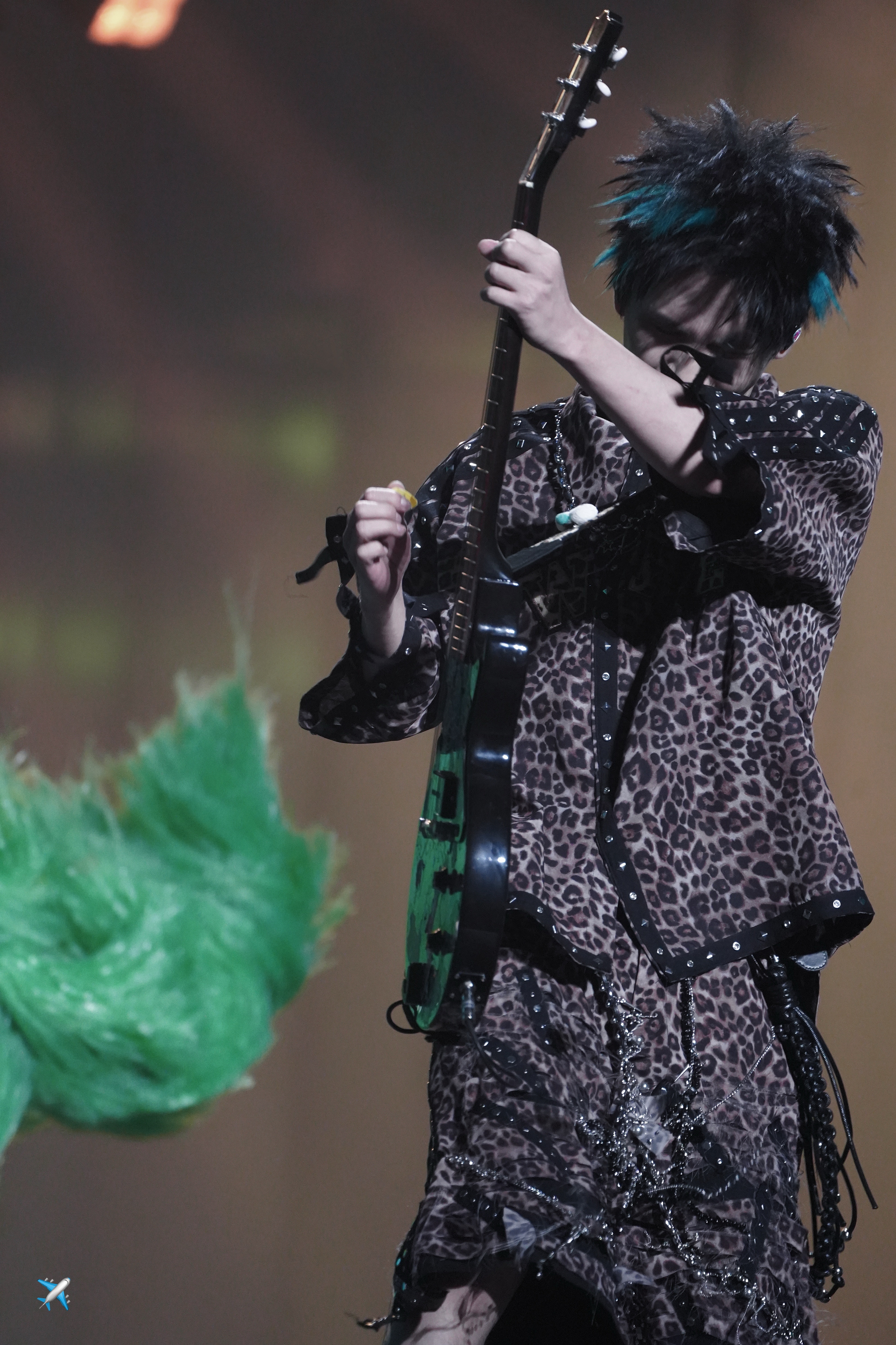 深藏功与名 ​​​