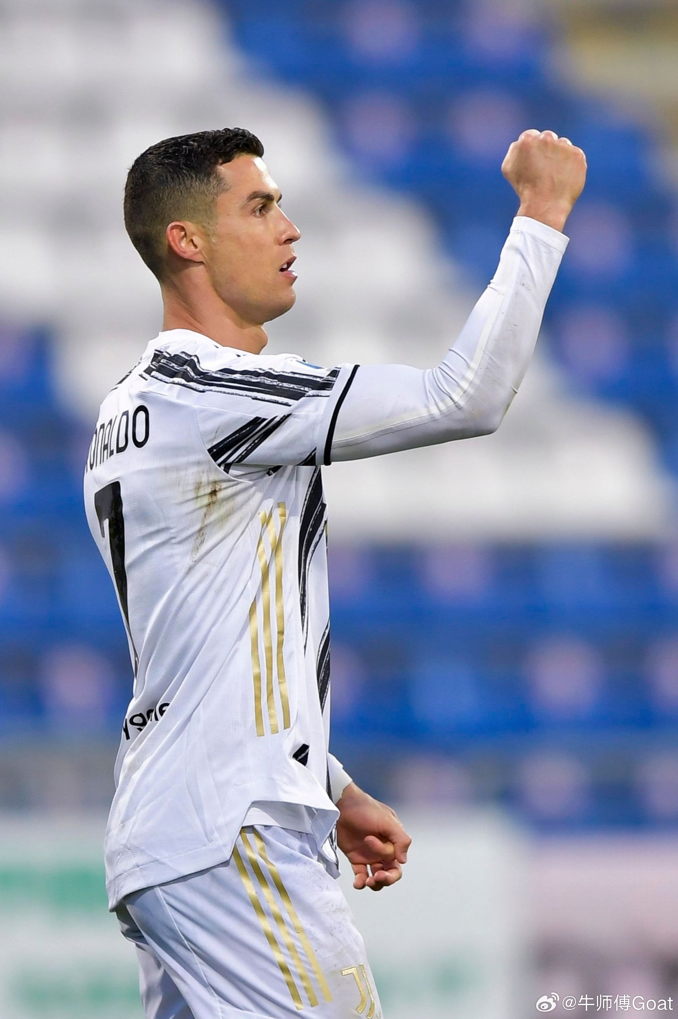 C罗 五年前的今天36岁的C罗意甲联赛最佳射手，上演了职业生涯第57次帽子戏法。