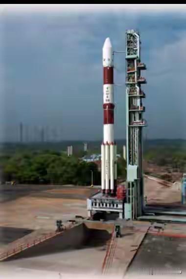 印度PSLV火箭连续发射失败背后！还好吧，镜头看到印度火箭直插云霄，然后不知所踪