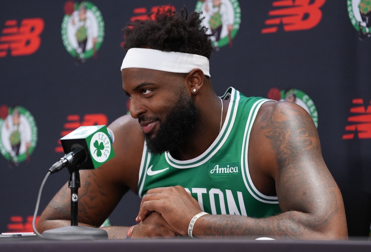 NBA[超话] 绿军队记：米罗能极大提升球队进攻效率 他能为投手创造更多机会凯尔