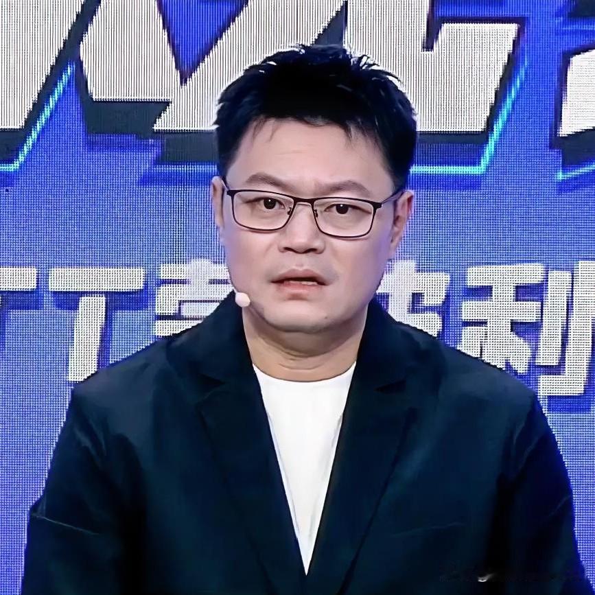 侯英超一针见血！蒯曼险胜暴露新生代通病：领先后手软，是新生代致命短板。
 
WT