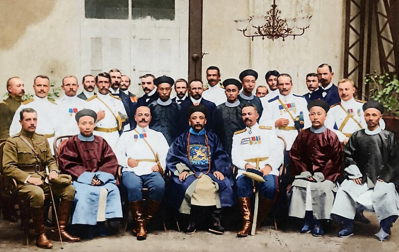 1901年，庚子国变、八国联军侵华浩劫落幕，《辛丑条约》尘埃落定，半生周旋列国、