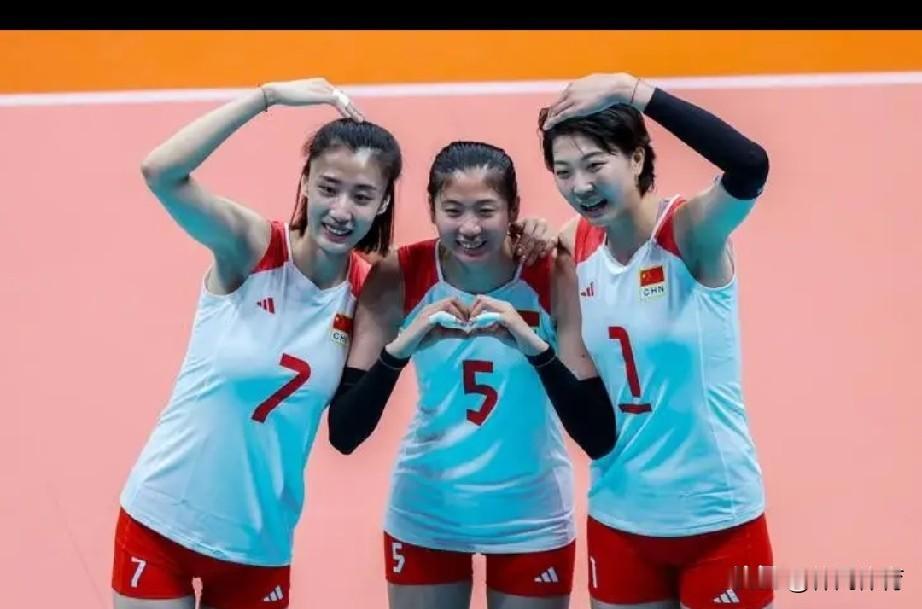 世联赛大结局！四大排坛重磅动态出炉，中国女排收获与短板并存

 
2026世界女