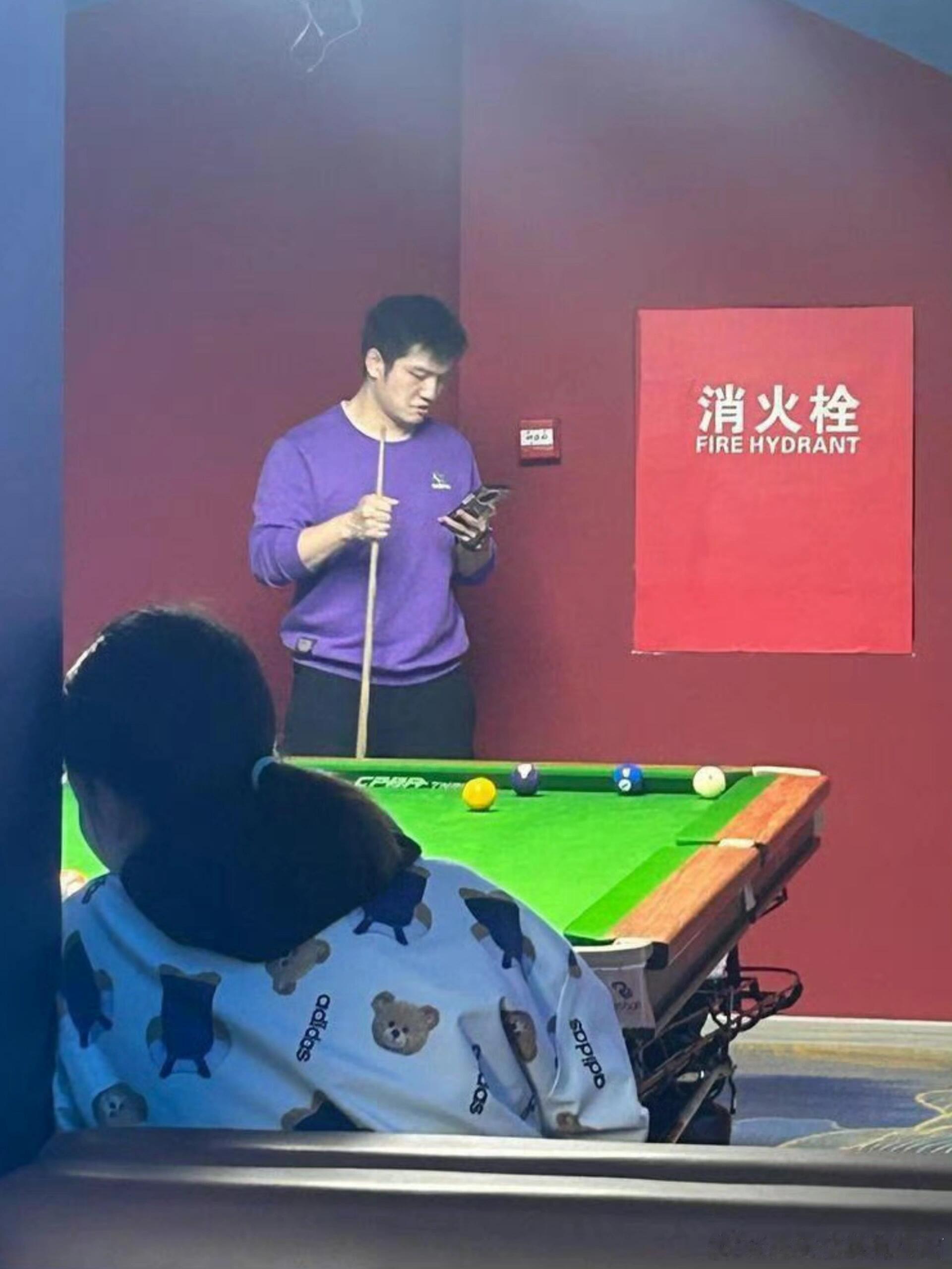 🎱台球东｜熊猫挥杆果然，没有什么是东哥不会的！ 