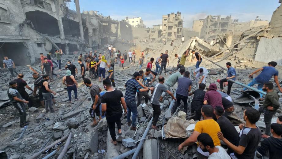 你是不是觉得伊朗很弱，很容易被打垮？美国和以色列这些年一直在这样讲，不少人听久了