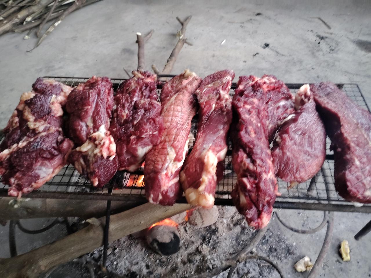 年年顺顺利利，求下联岁岁平平安安