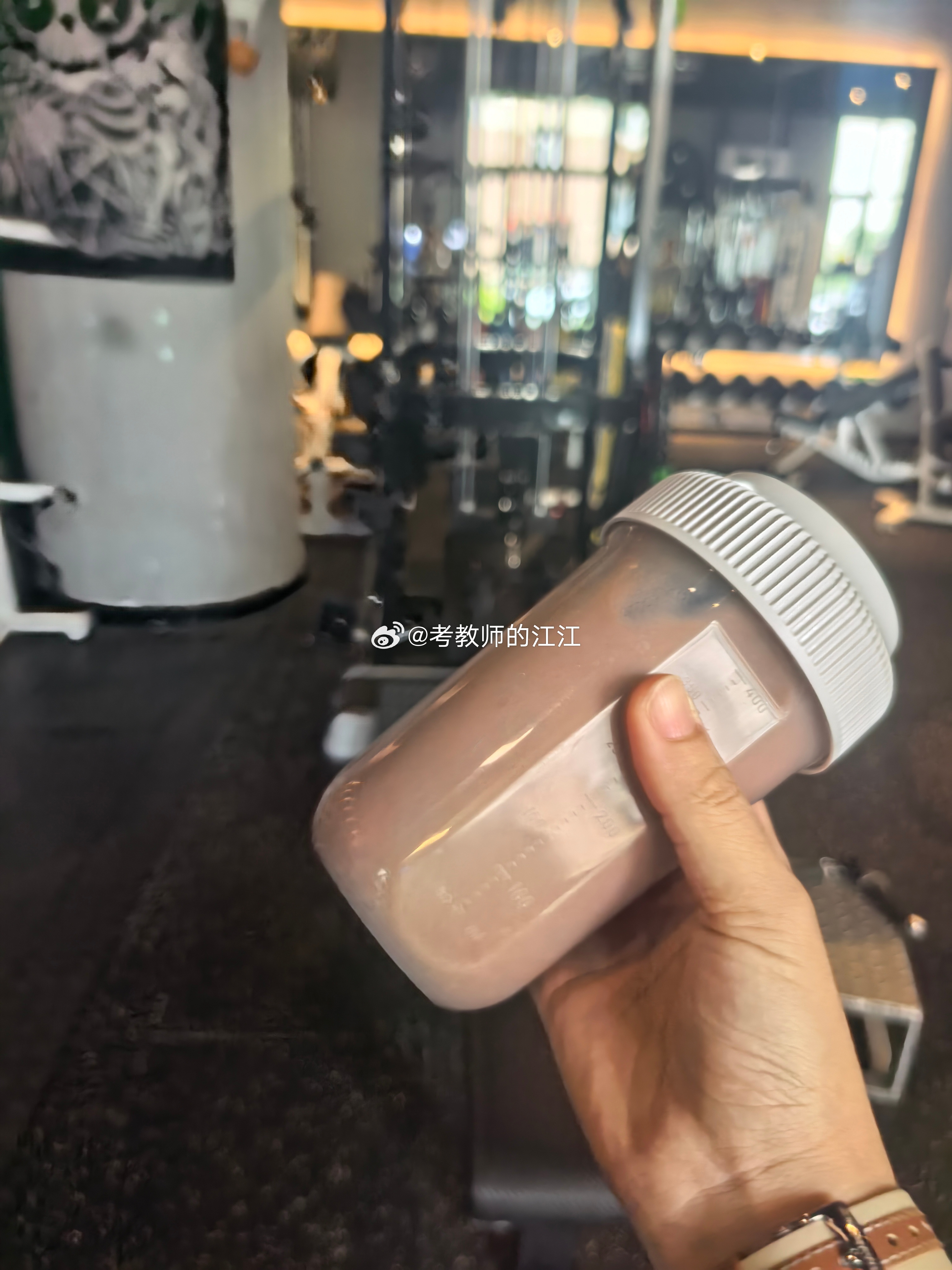不深的蹲，不爬的坡，巨甜的粉儿。