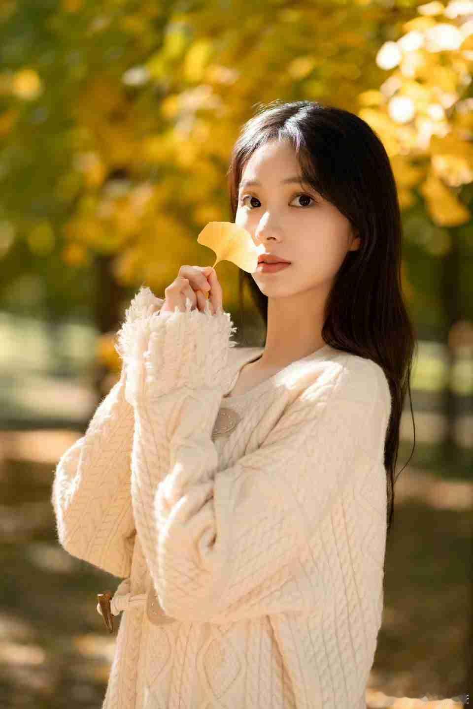 我的今日状态：😁轻松愉快
我这里的天气：☀️晴天