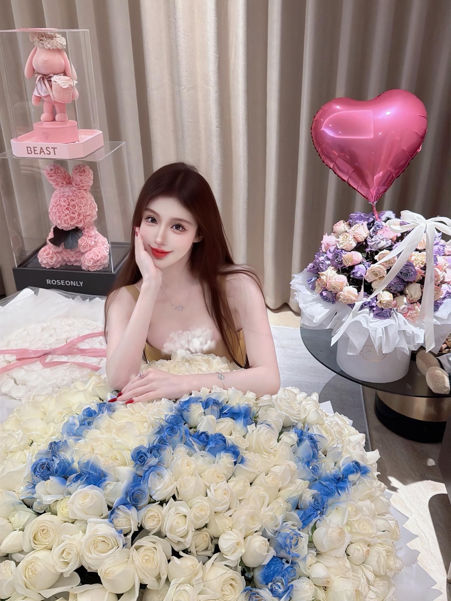 就是想要你对我好对别人坏啊