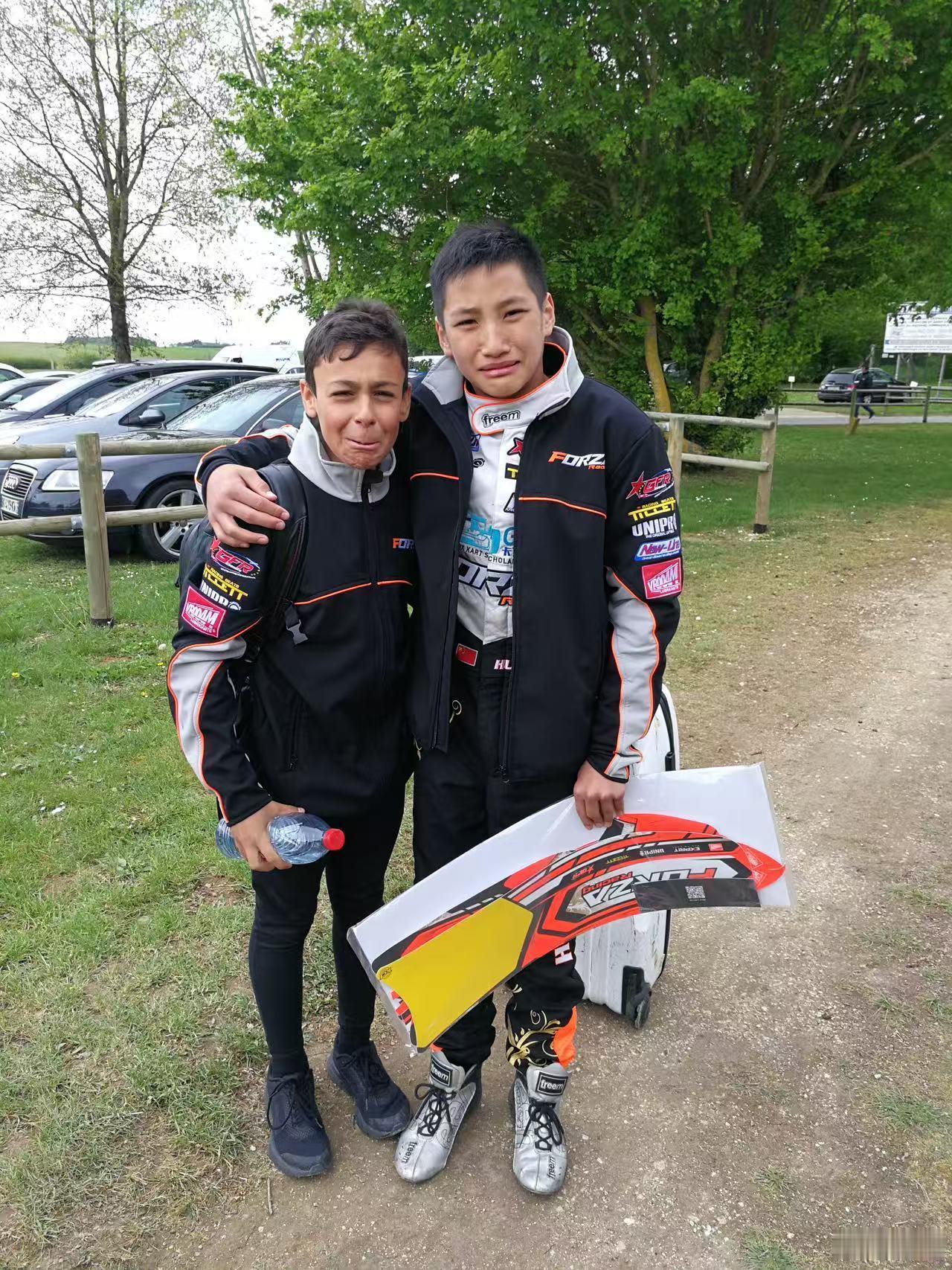 Arvid Lindbald 当年在欧洲经常与黄禧正一起比赛，分开时不舍得哭出来