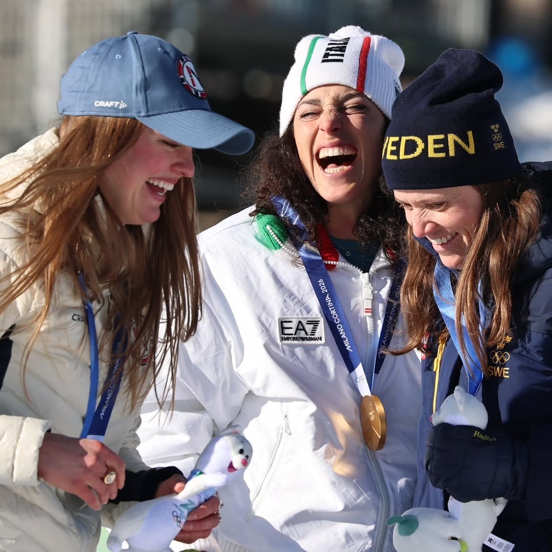 冬奥人物系列｜从骨折到双金，她在本土冬奥书写传奇！冬奥会 当所有人都以为她的冬奥