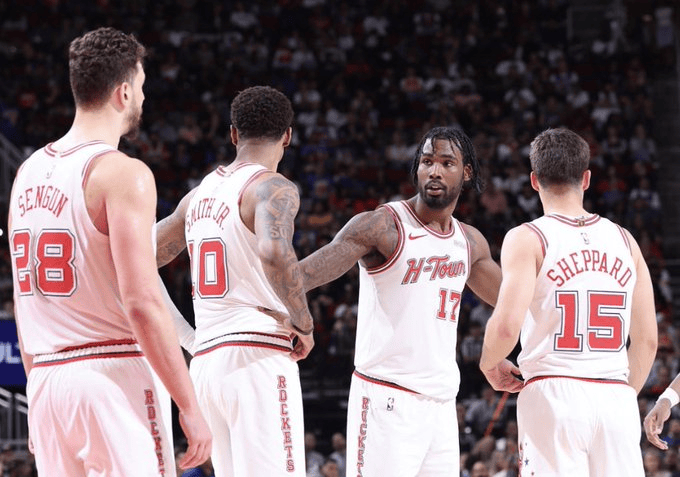 若太阳明日不敌黄蜂，火箭将锁定西部前六季后赛席位