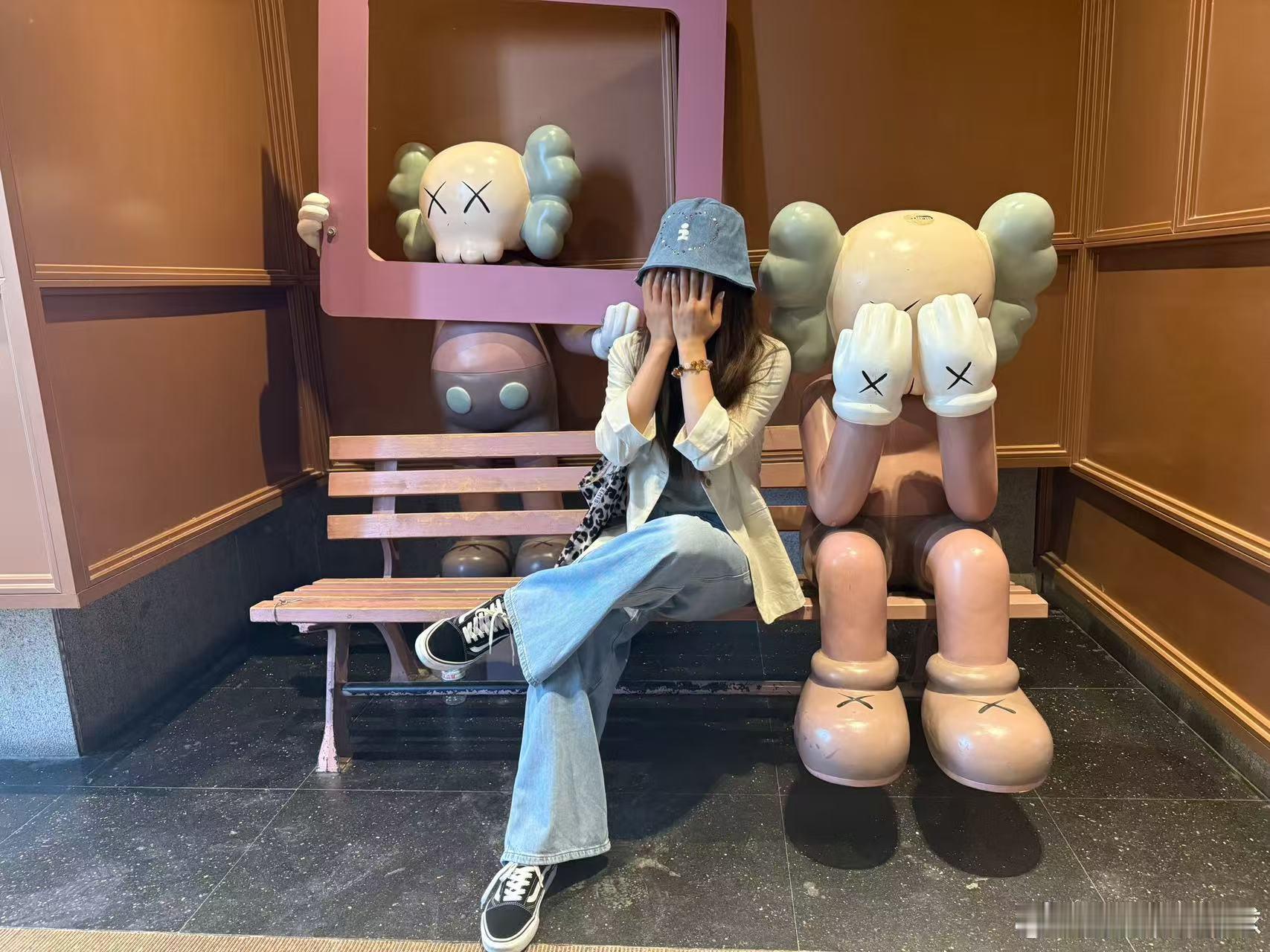 陈梦发长文是女儿是妈妈 在长文中，陈梦深刻回顾了自己与妈妈的点滴回忆，充满感恩与