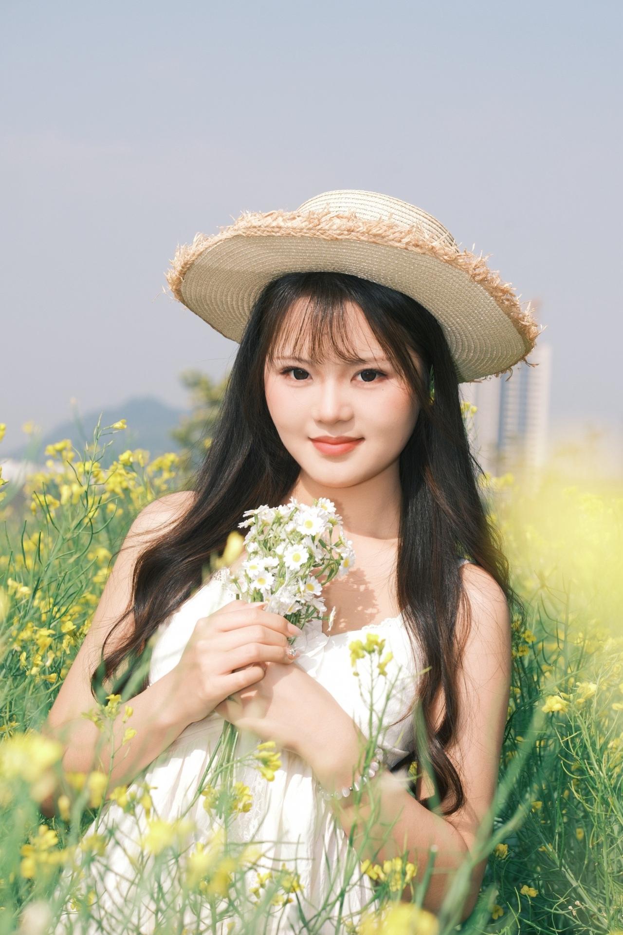 关于春天、阳光，微风，油菜花深圳约拍 油菜花 互勉约拍