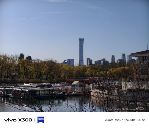 vivo X300增距镜套装体验 小身板也能看更远