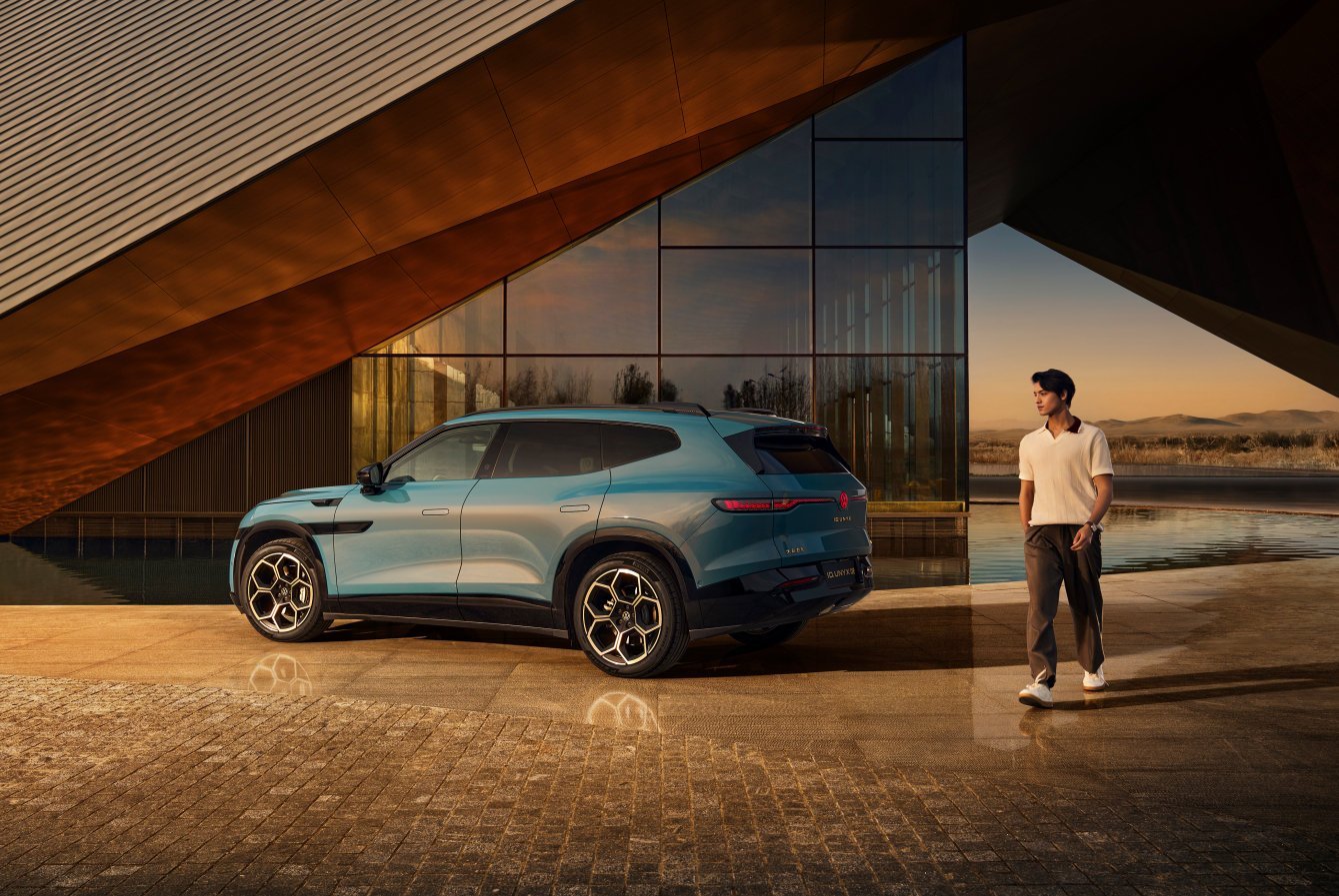 辛芷蕾代言大众含金量飙升大众智能纯电新势力   与众08上市起售价22.99万起