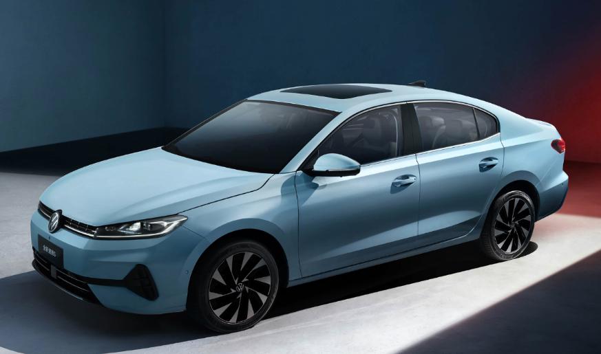 全新速腾S和我们认知中的大众速腾压根就不是同一款车，虽然价格便宜不少，但是整个外