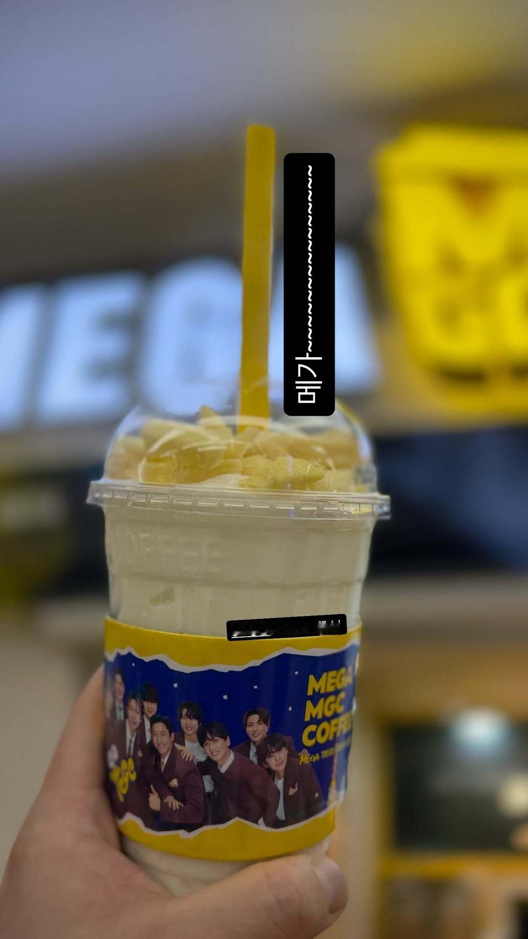 “CB百蓝_。251226申东熙 ins story更新：Mega~~~~~~~