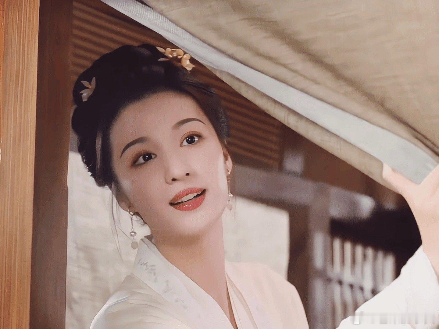 #刘大锤说王楚然变成微笑女孩了#王楚然：已老实求放过 ​​​