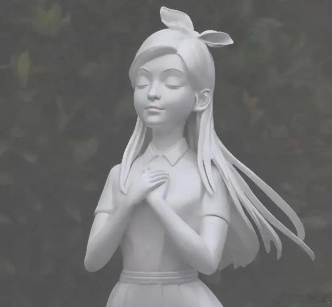 大S雕像设计者发文讲述创作细节大S雕像设计者具俊晔发文，耗时10个月、250幅草