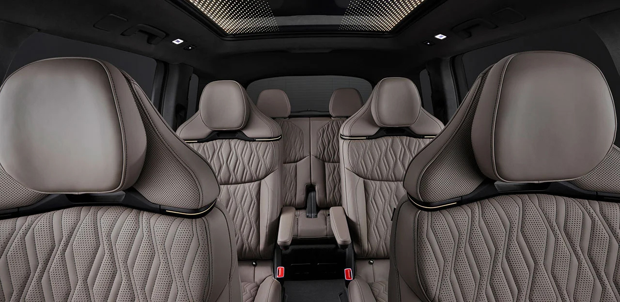 【奥迪Q9发布！真正的旗舰SUV！】奥迪终于补齐全尺寸旗舰短板，全新 Q9 正式