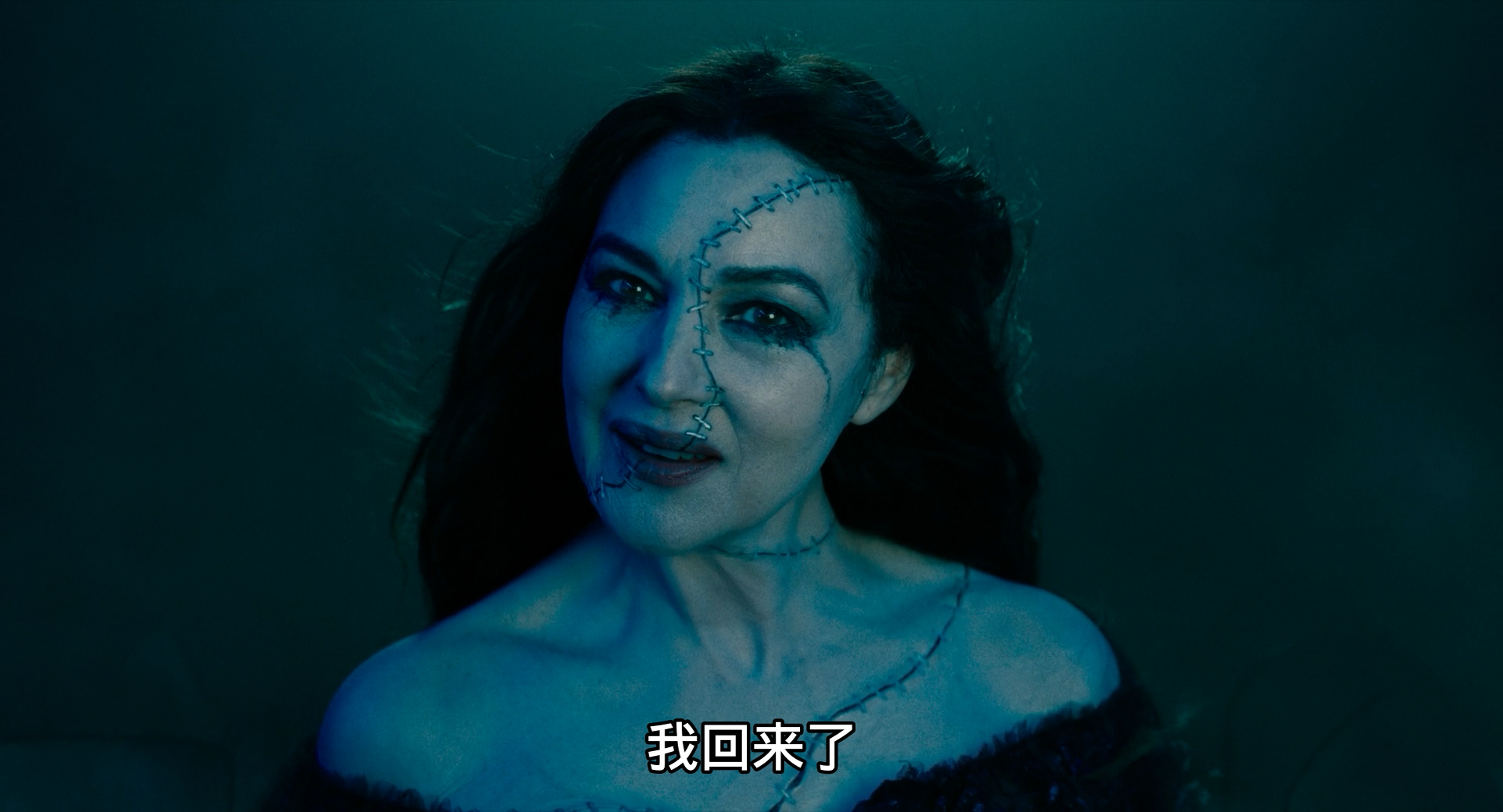 《怪奇大法师》（《阴间大法师2》），比上一部稍微复杂些，多线叙事稍显混乱，蒂姆·