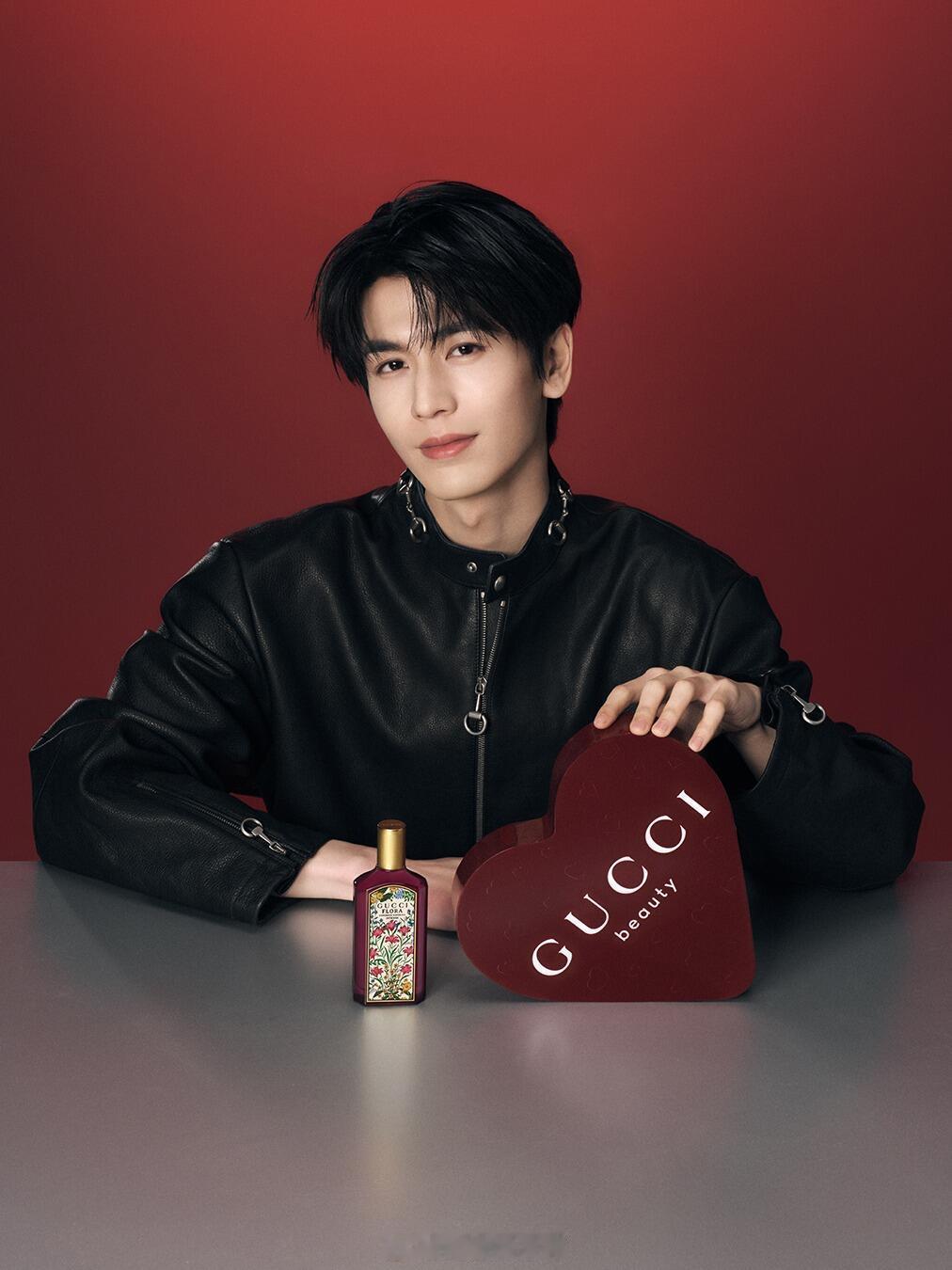 张凌赫Gucci香氛520大片 