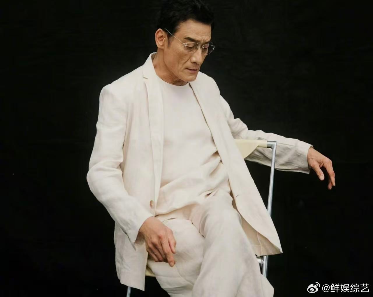 梁家辉 年纪大的就是会疼人 不懂饭撒没关系，粉丝的小心愿他全接得住，指认“最帅”