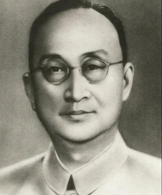 1925年12月，地下党鲁自诚被执行死刑，在押赴刑场的途中，四周突然枪声大作，行