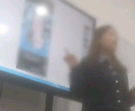 现在的新型《卖酒女》骗局太可恶了！贵州一家酒业公司有800人搞流水线套路大叔，跟
