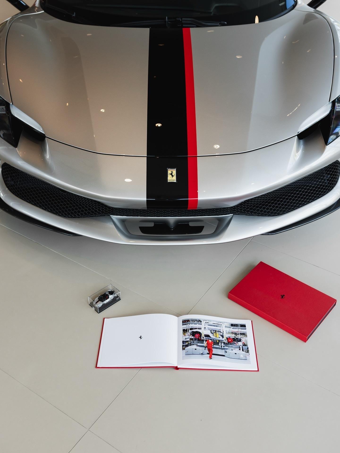 Tailor Made 296 GTSCauley Ferrari 25周年专属