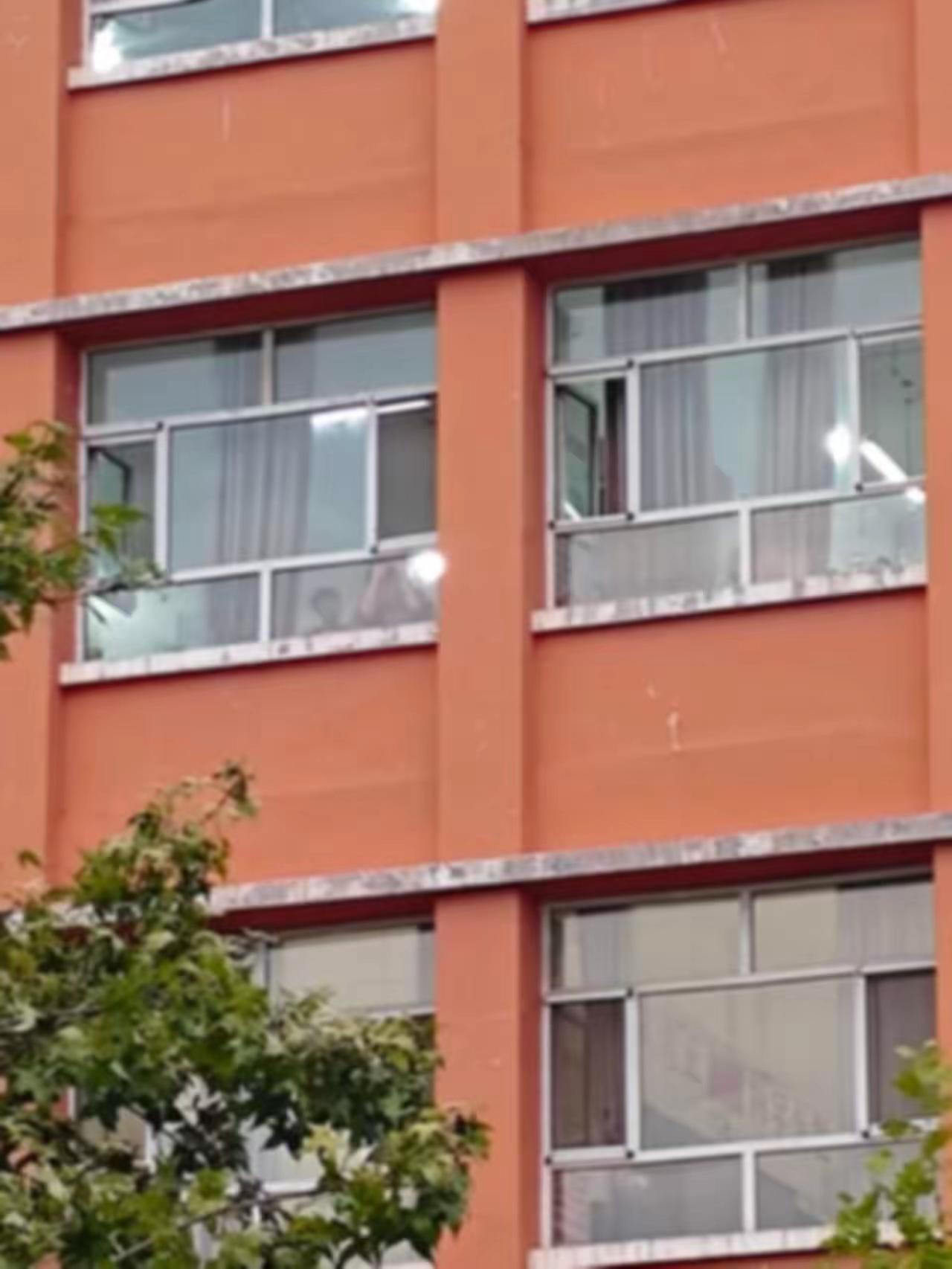 教室的窗口 我镜头下的校园