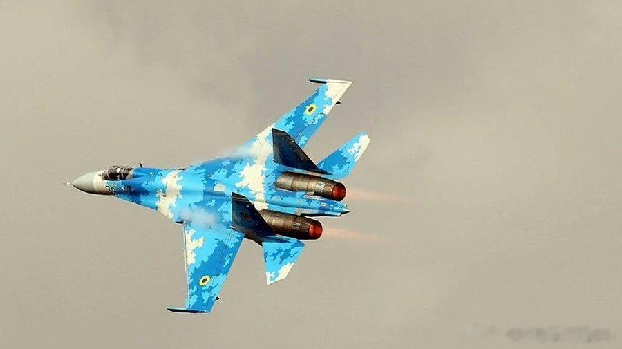 根据俄罗斯国防部的数据计算，据报道乌克兰武装部队在 2025 年第一周损失了近1