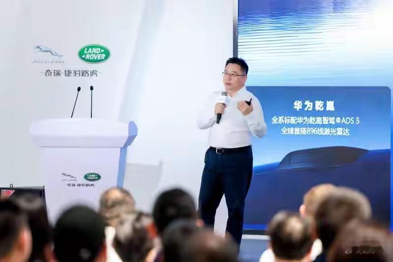 不管你信不信！这就是赤裸裸的现实：
1.手机：干掉了座机
2.高铁：干掉了普快
