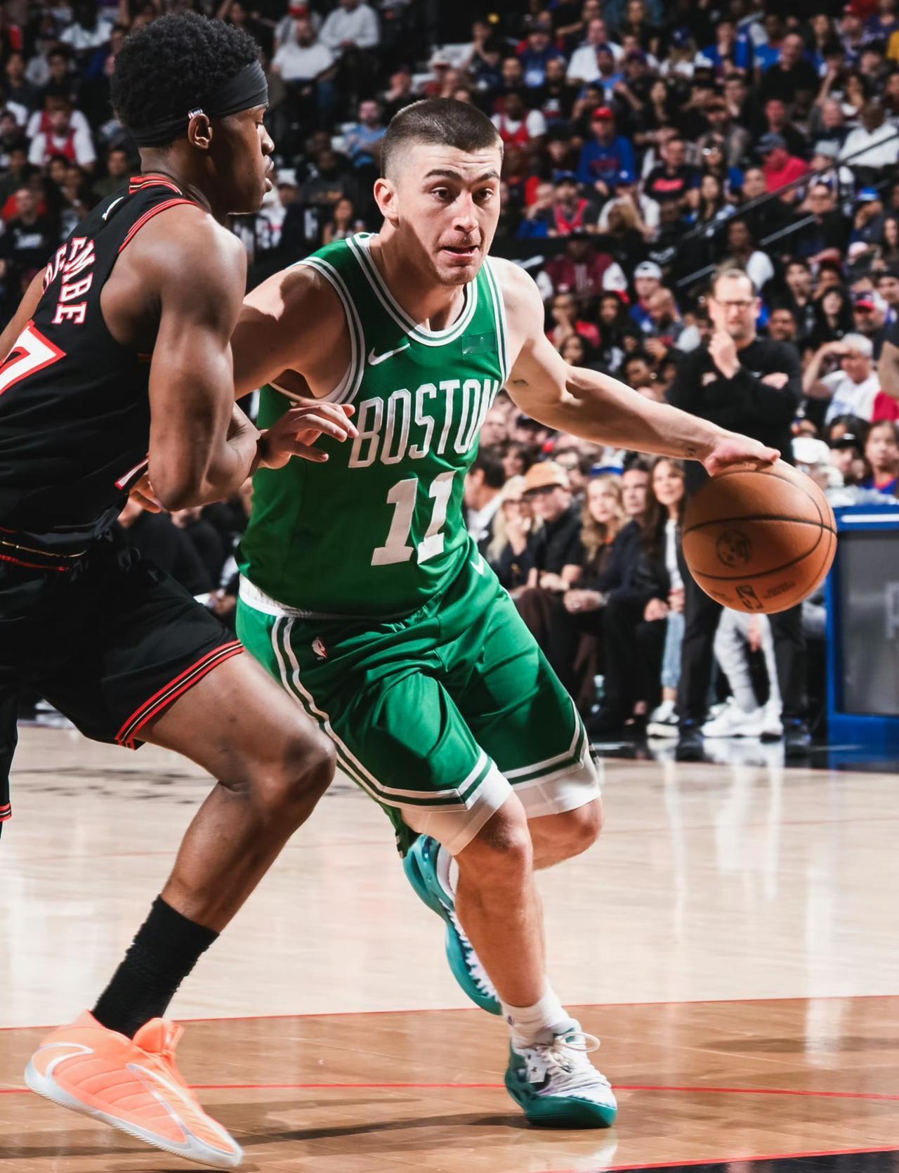 大比分2-1，凯尔特人108-100击败76人，谁是赢球最大功臣？数据一目了然