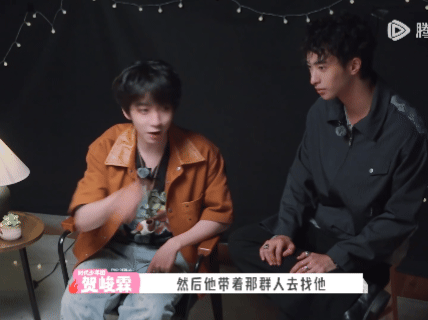 贺峻霖靠张真源赚孟子义八十名场面来了！贺峻霖全程借朋友之名吐槽，结果故事主人公竟