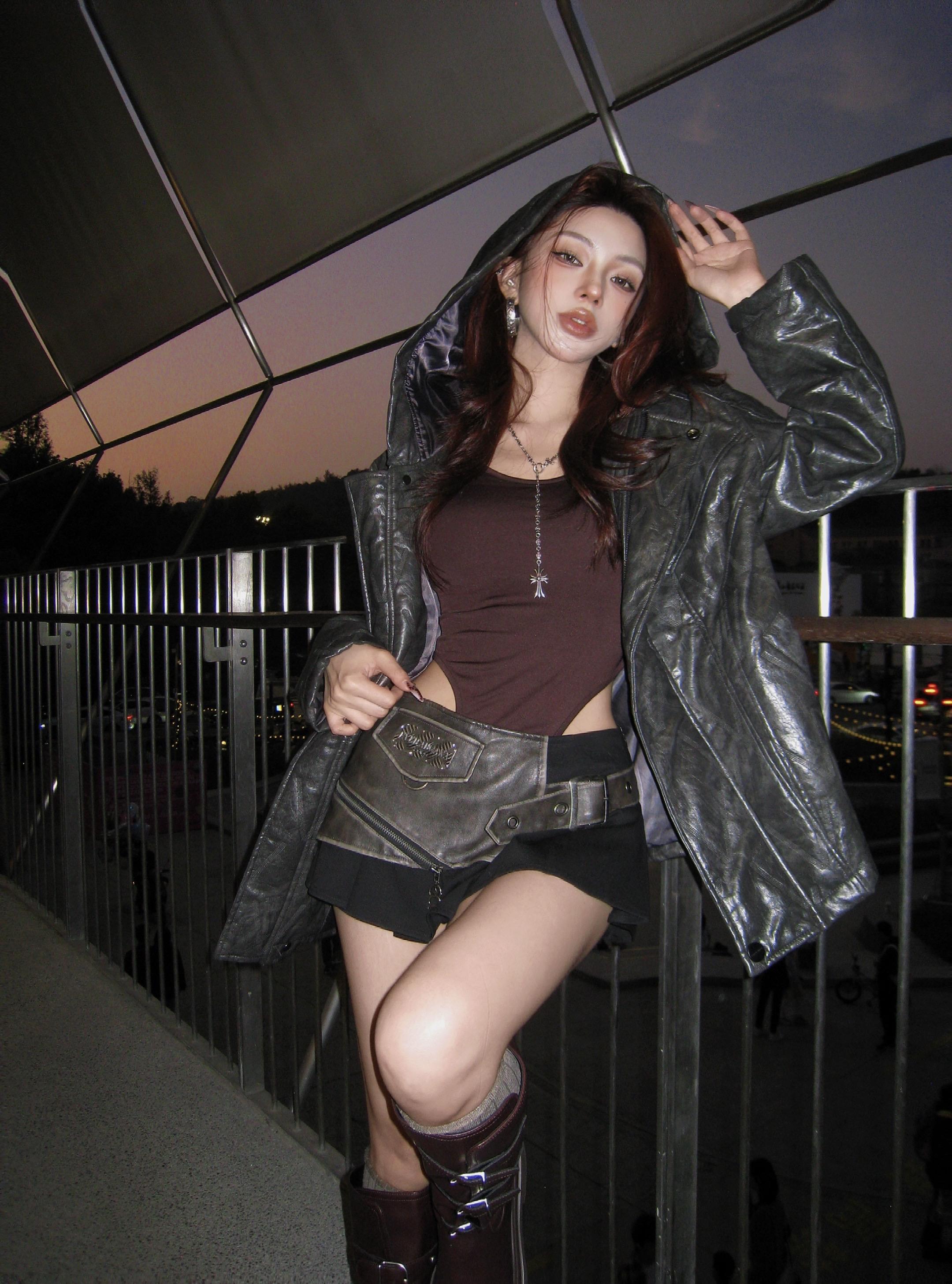 穿皮衣也拦不住姐发疯～