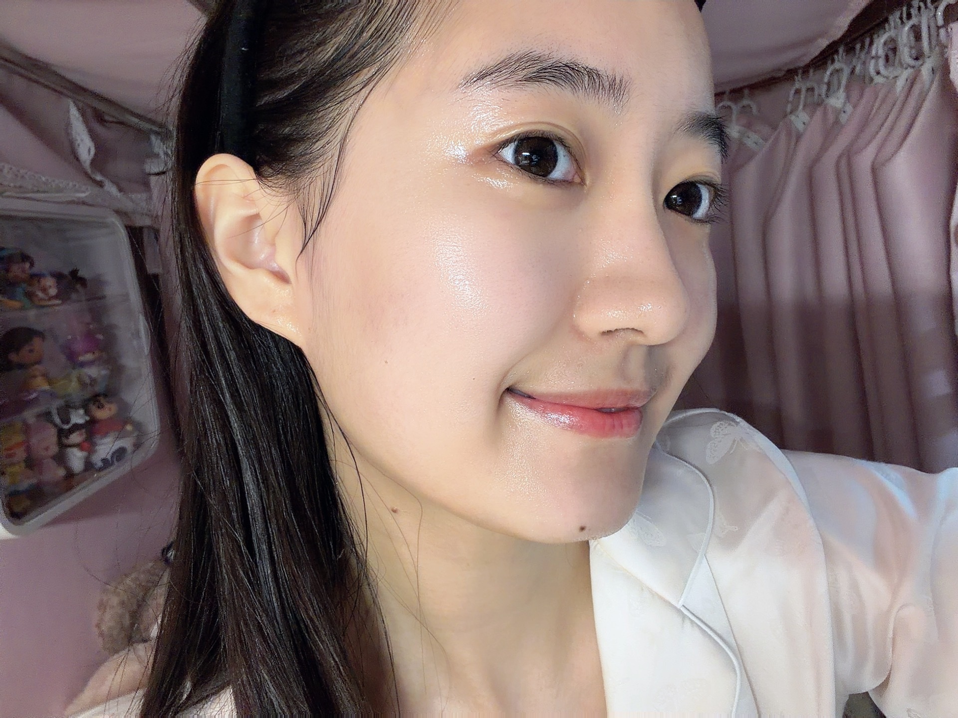 💦油敷油呼呼😪本ki这学期的皮肤状态不如上学期💤那你们别熬夜了早睡觉哦晚安