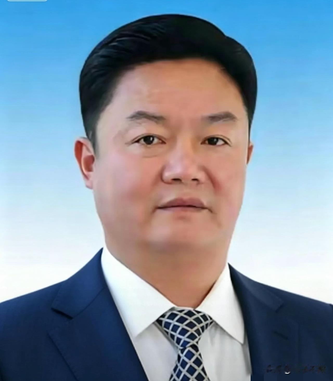 退休三年后被查，苦出身不是免罪符，他到底没守住啥。

罗凉清，1959年生，知青