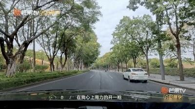 徐志胜没有孟子义轻易不开嗓快乐的大人 每次快大录制，徐志胜总是能带来欢乐的笑声，