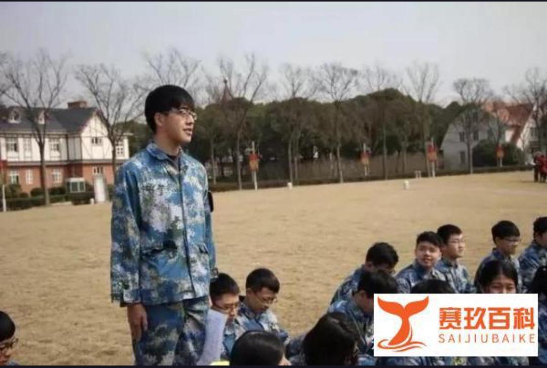 691分考生婉拒清北邀约，面对记者提问“为何不报”，竟称“好问题”。
近日，一则