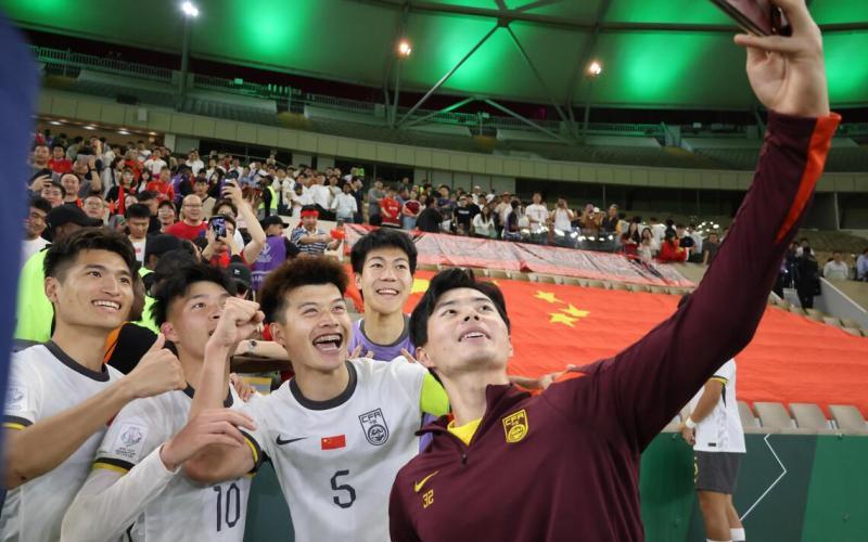 邻居与盟友。中日周六亚洲杯足球决战 。特朗普“和平委员会”正式成立，美国西欧盟友