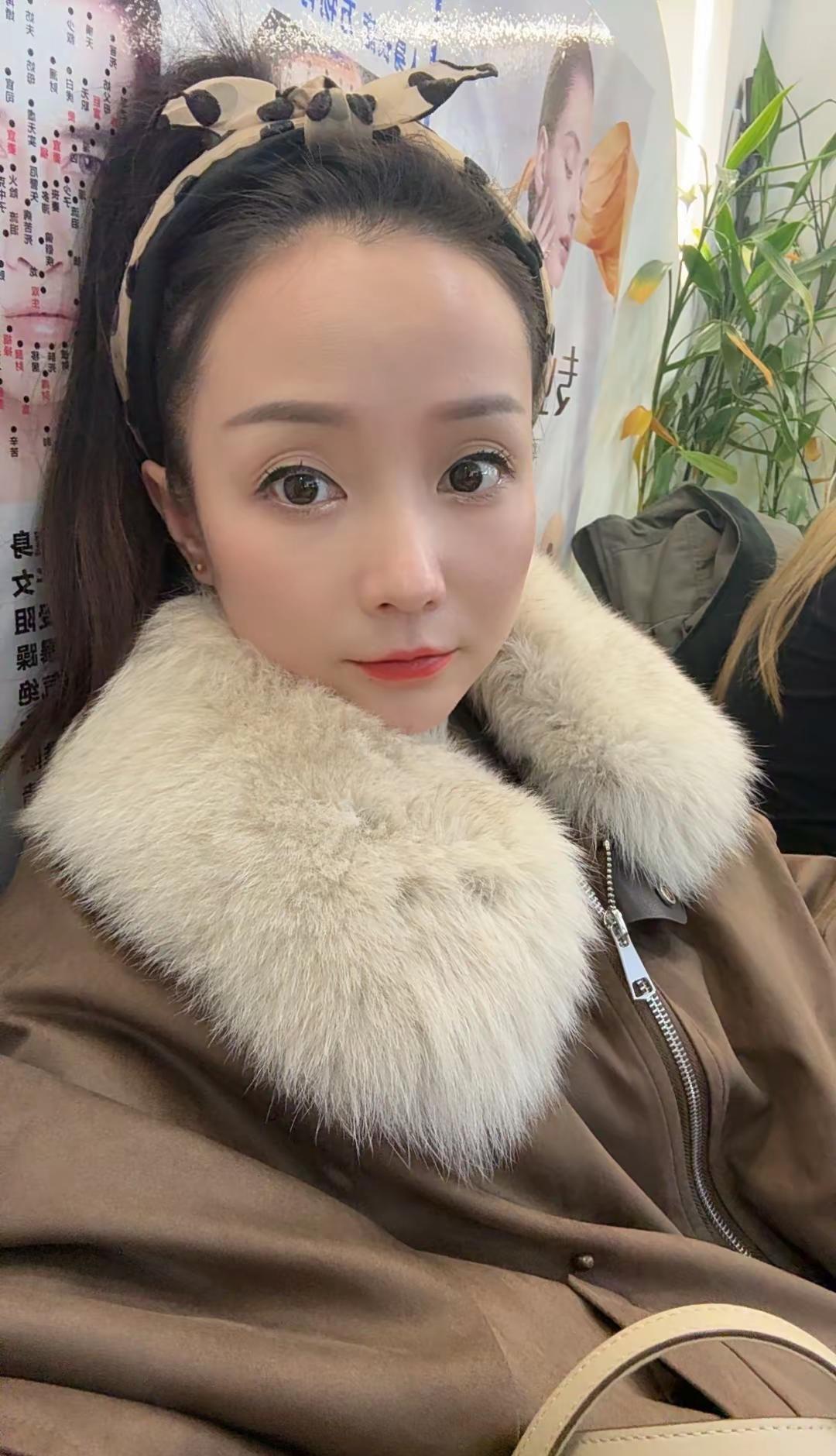 总会有人问你赚了多少钱，却没有人问过你吃了什么苦受了什么罪……