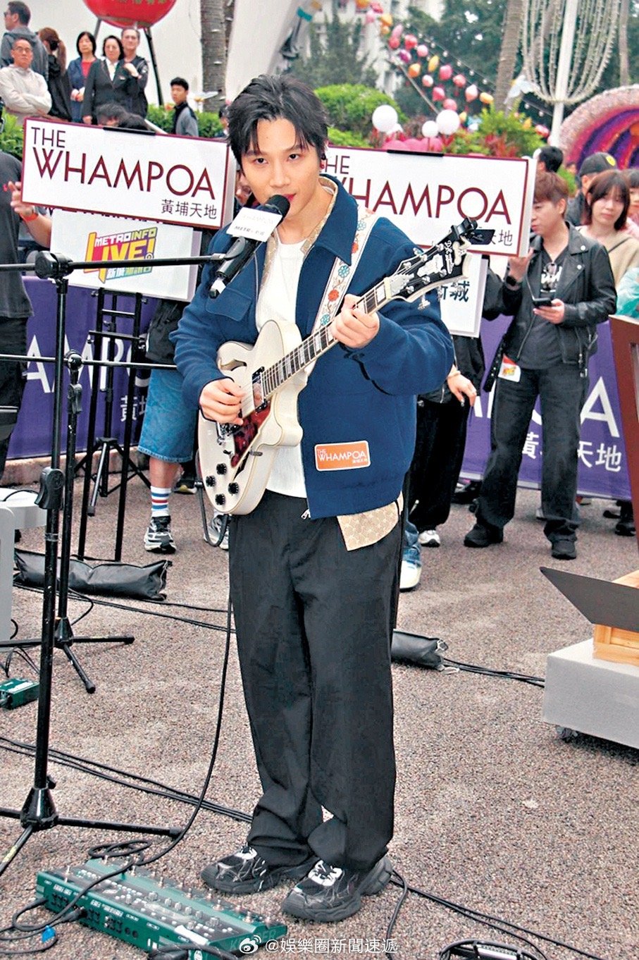 「街頭Busking 「自定造型」..炎明熹再唱TVB時期歌曲 … （香港文匯報