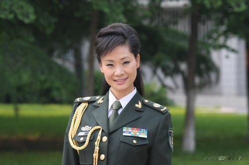 中国音乐史人物之第422位，于文华（1966..3.9一）生于河北省玉田县。
女